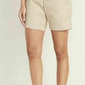 Old Navy Everyday Shorts 7" inseam Tan Khaki 6